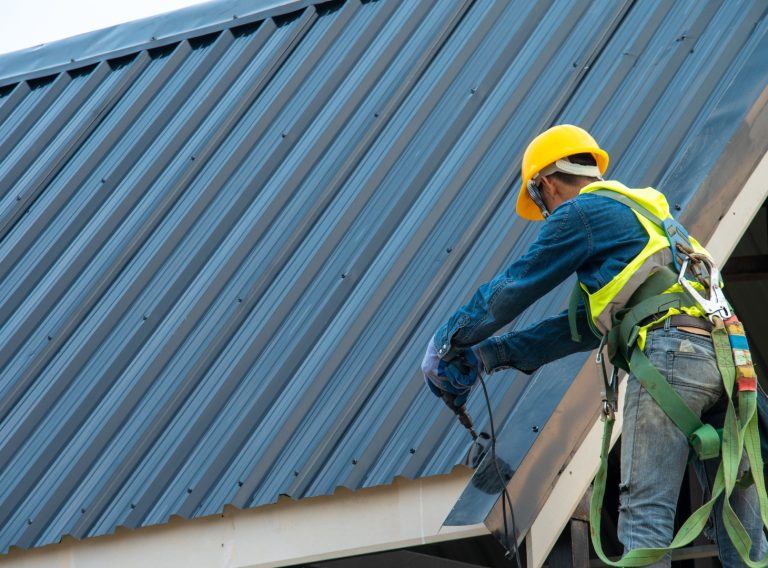 roofing services in Kenosha for residential homes, GAF certified roofing services in Kenosha Wisconsin, commercial roofing services in Kenosha by BNW Installations