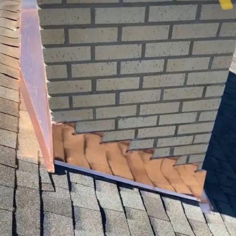 residential roof in Lake Geneva residential roof in Lake Geneva, Lake Geneva roofing contractor, home roof replacement Wisconsin