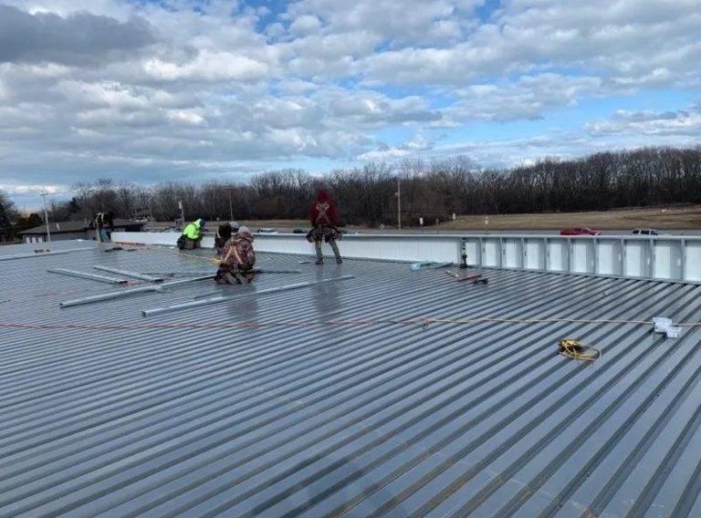 new roofing in Milwaukee WI new roofing in Milwaukee, Milwaukee roof installation, roof replacement Milwaukee